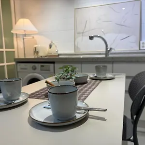  Apartment Oasis Hongdae