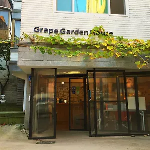 Grape Garden House Pensjonat